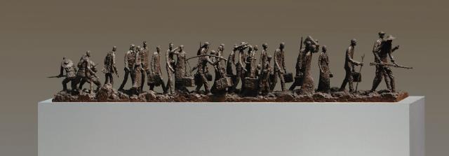18張樹國 《大營救》 231x18x30cm 青銅 2005.jpg