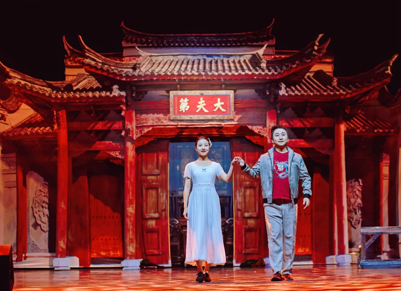 舞臺類魔術《夢龘鶴湖》.jpg